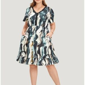 Bloomchic Dress Women's Plus Size 28 Green Cream Silky Ruffled Flutter Sleev NWT